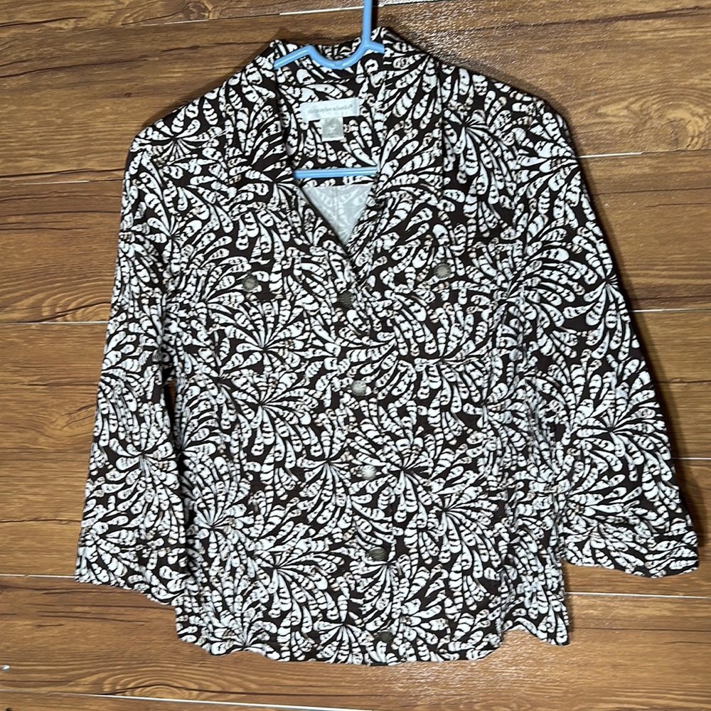 Christopher Banks women’s floral button down lightweight jacket size medium